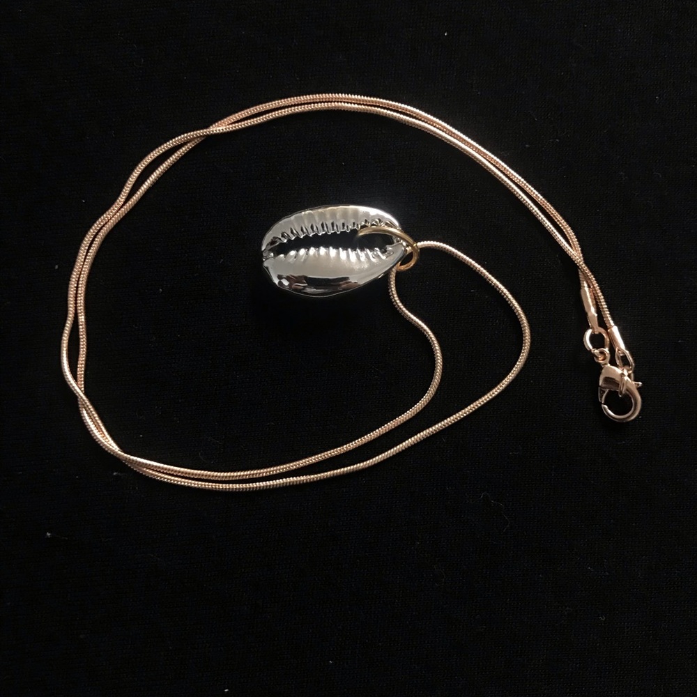 Shell Necklace